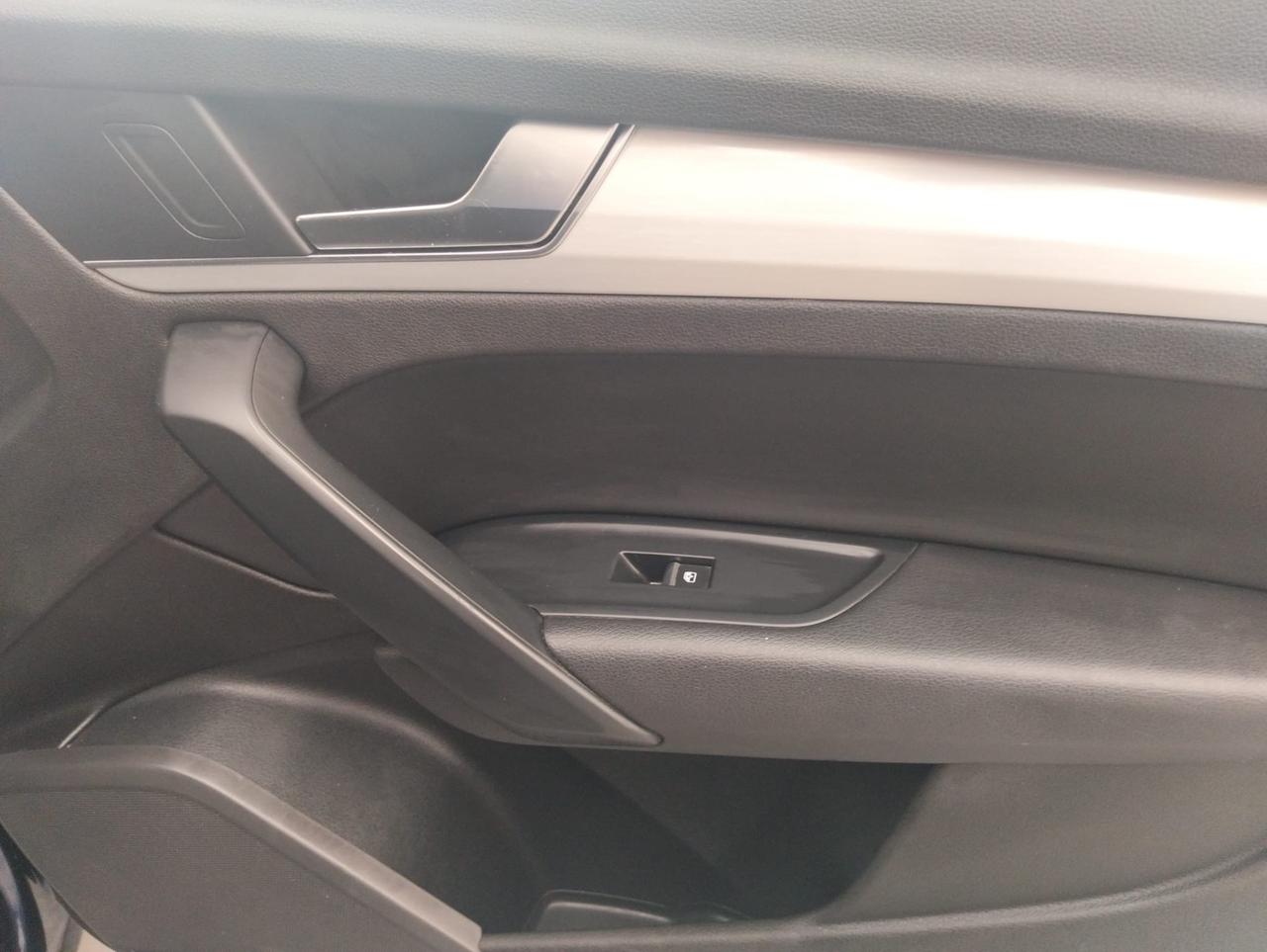 Audi Q5 2.0 TDI 190 CV quattro S tronic Sport