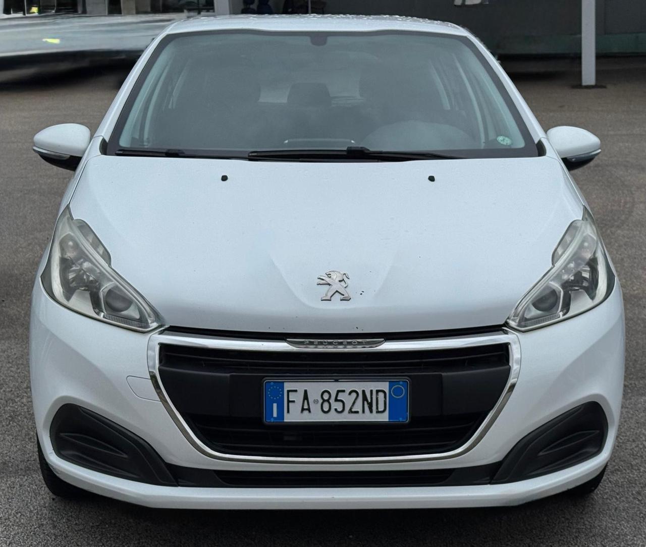 Peugeot 208 1.4 HDi 68 CV 5 porte Active