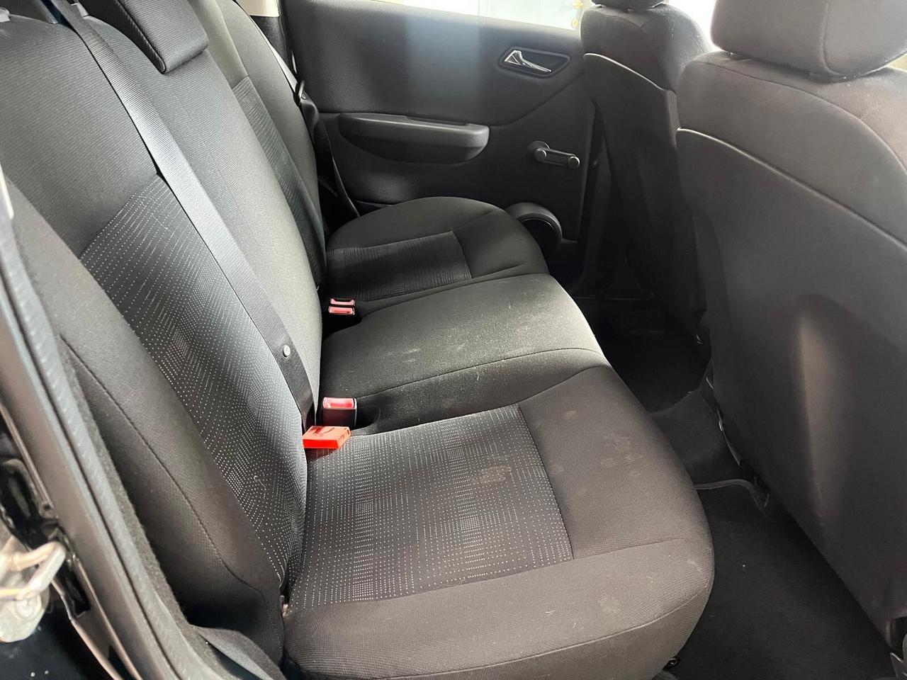 Mercedes-benz A 150 BlueEFFICIENCY Avantgarde