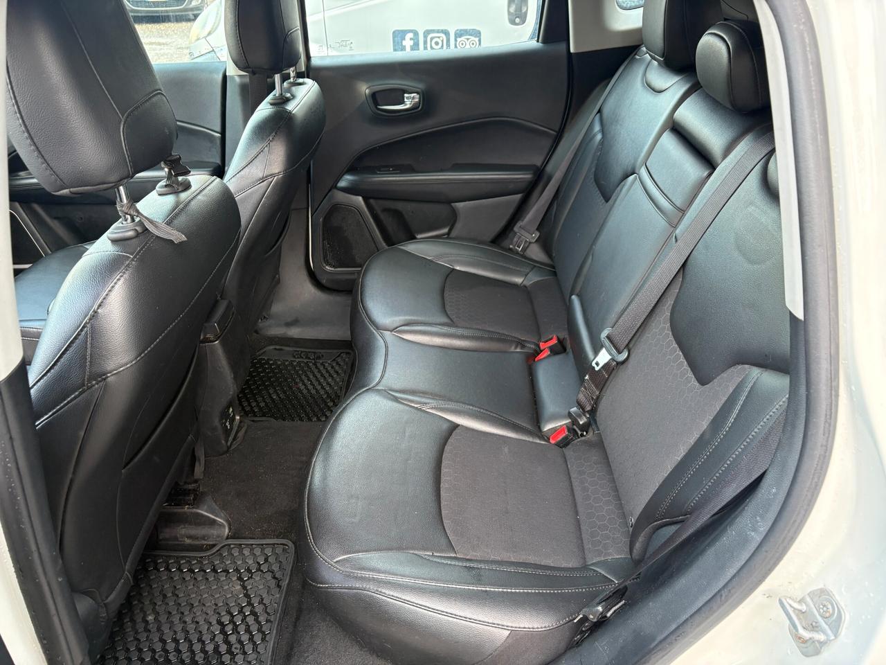 Jeep Compass 1.6 Multijet -Night Eagle