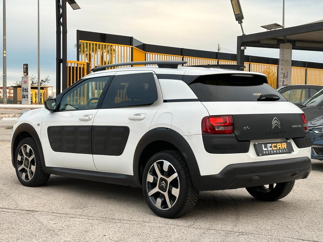 CITROEN C4 Cactus BlueHDi 100 Shine