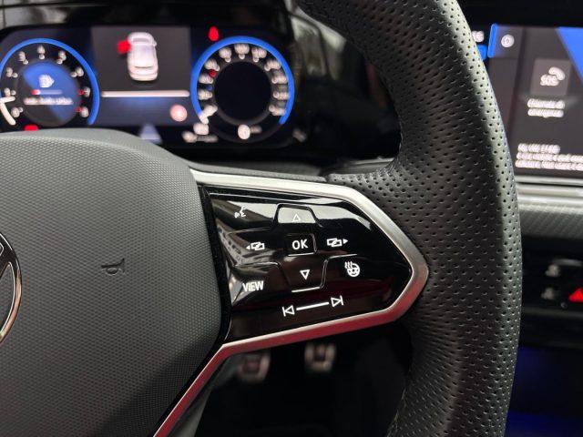 VOLKSWAGEN Golf 1.5 TSI 150CV ACT R-Line *Navi*Sensori