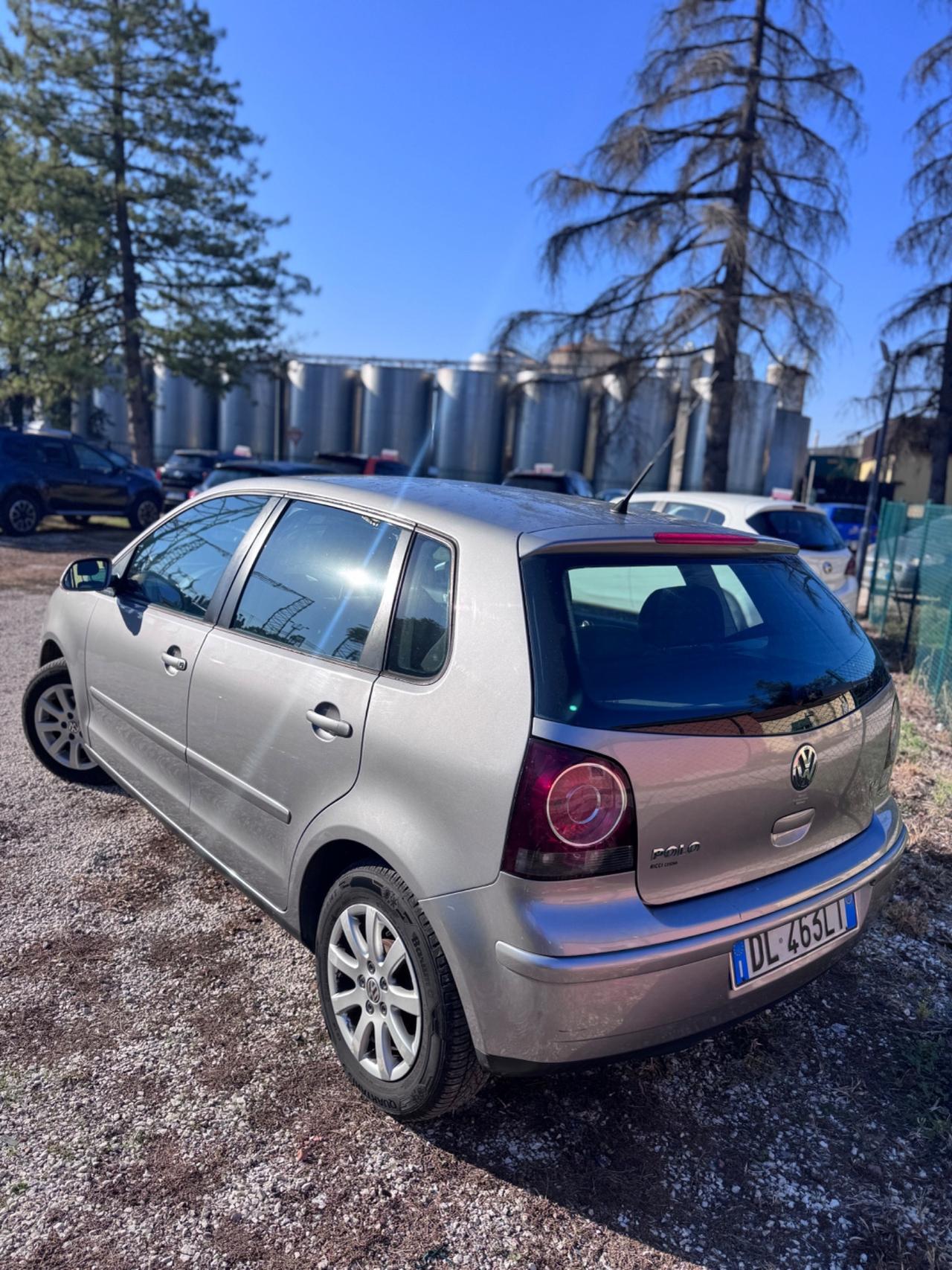 Volkswagen Polo 1.4/80CV 16V 5p. Comfort. BiFuel G