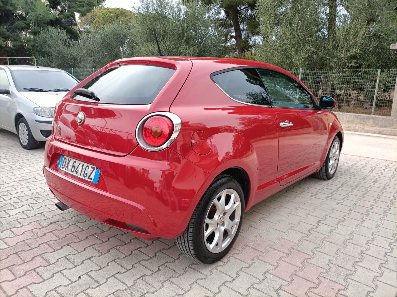 Alfa Romeo MiTo 1.3 JTDm 90CV *Euro4*