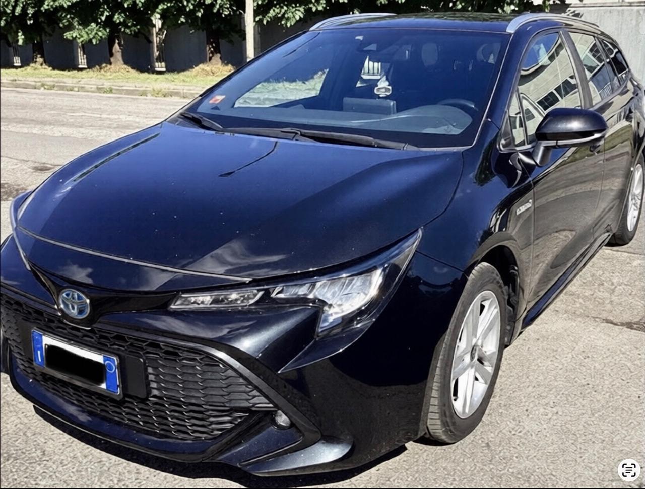 Toyota Corolla Touring Sports 1.8 Hybrid Business Tech