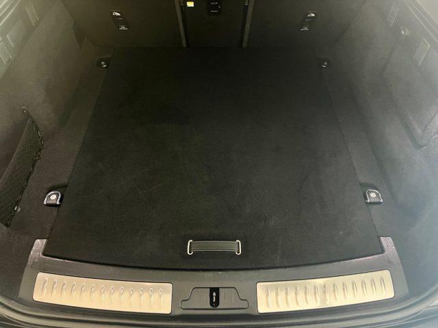 LAND ROVER Range Rover Velar 2.0D I4 204 CV R-Dynamic S