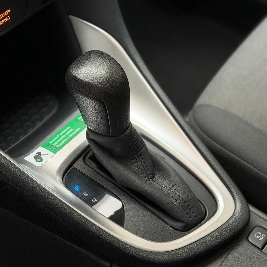 Mazda 2 Hybrid 1.5 VVT e-CVT Full Electric Select