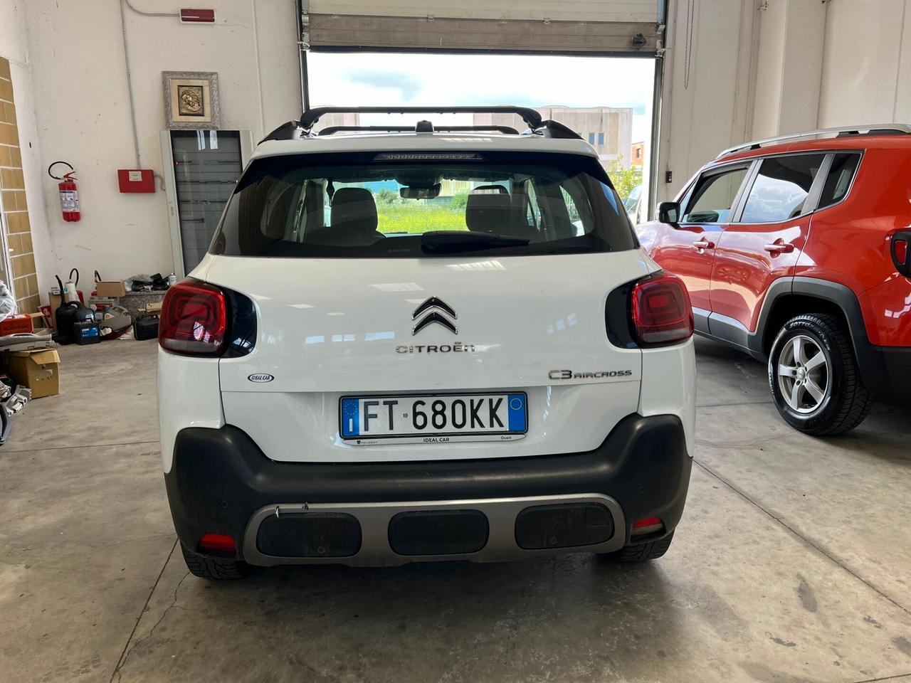 Citroen C3 Aircross BlueHDi 100 S&S Shine 2