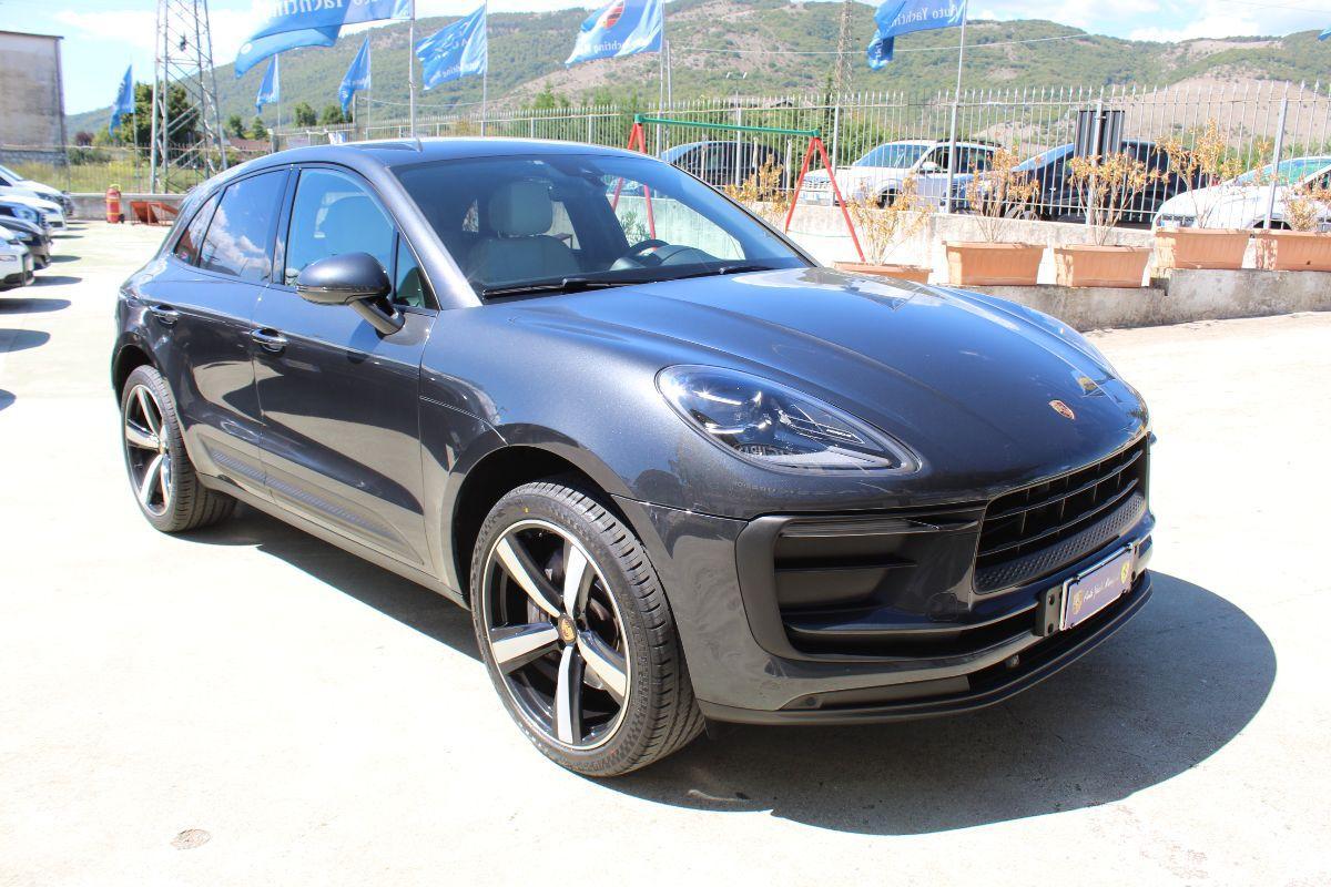 PORSCHE - Macan - 2.0