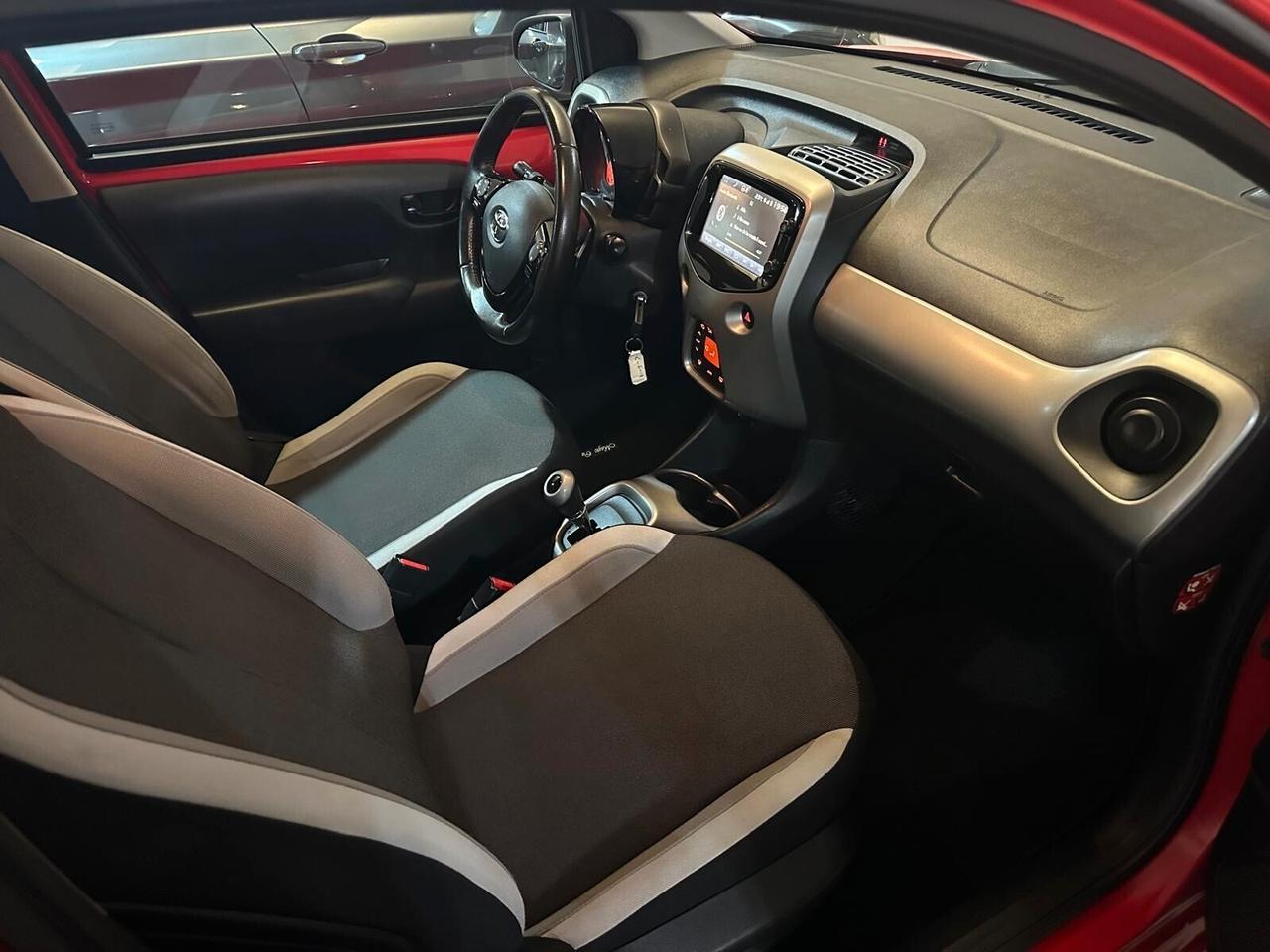 Toyota Aygo 1.0 VVT-i 69 CV 5 porte x-wave