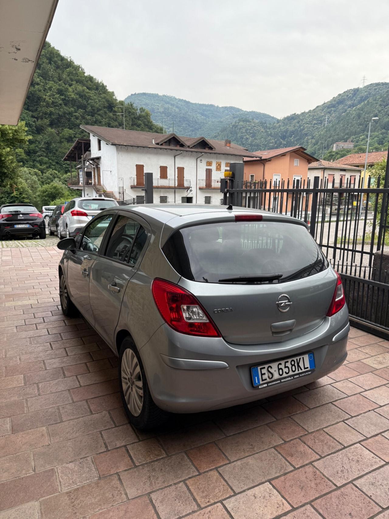 Opel Corsa 1.2 85CV 5 porte GPL-TECH Ecotec