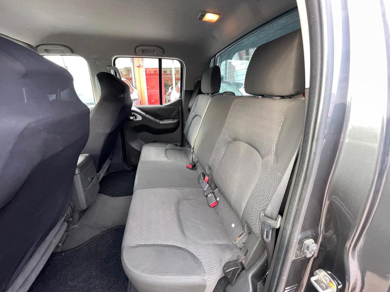 Nissan Navara 2.5 dCi 190CV 4 porte Double Cab Sport
