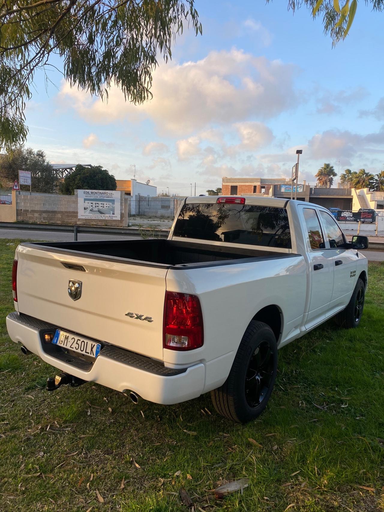 Dodge RAM Pick UP