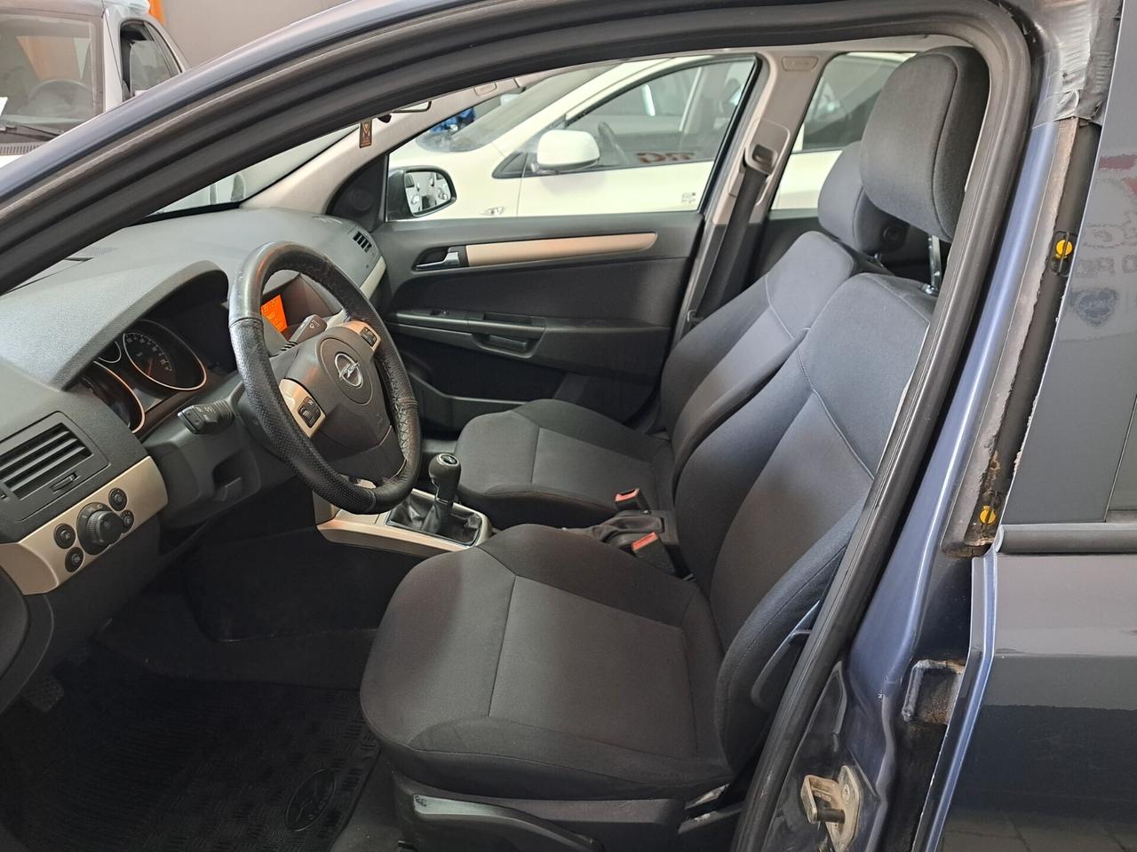 Opel Astra 1.7 CDTI sw Omologata gancio traino 200