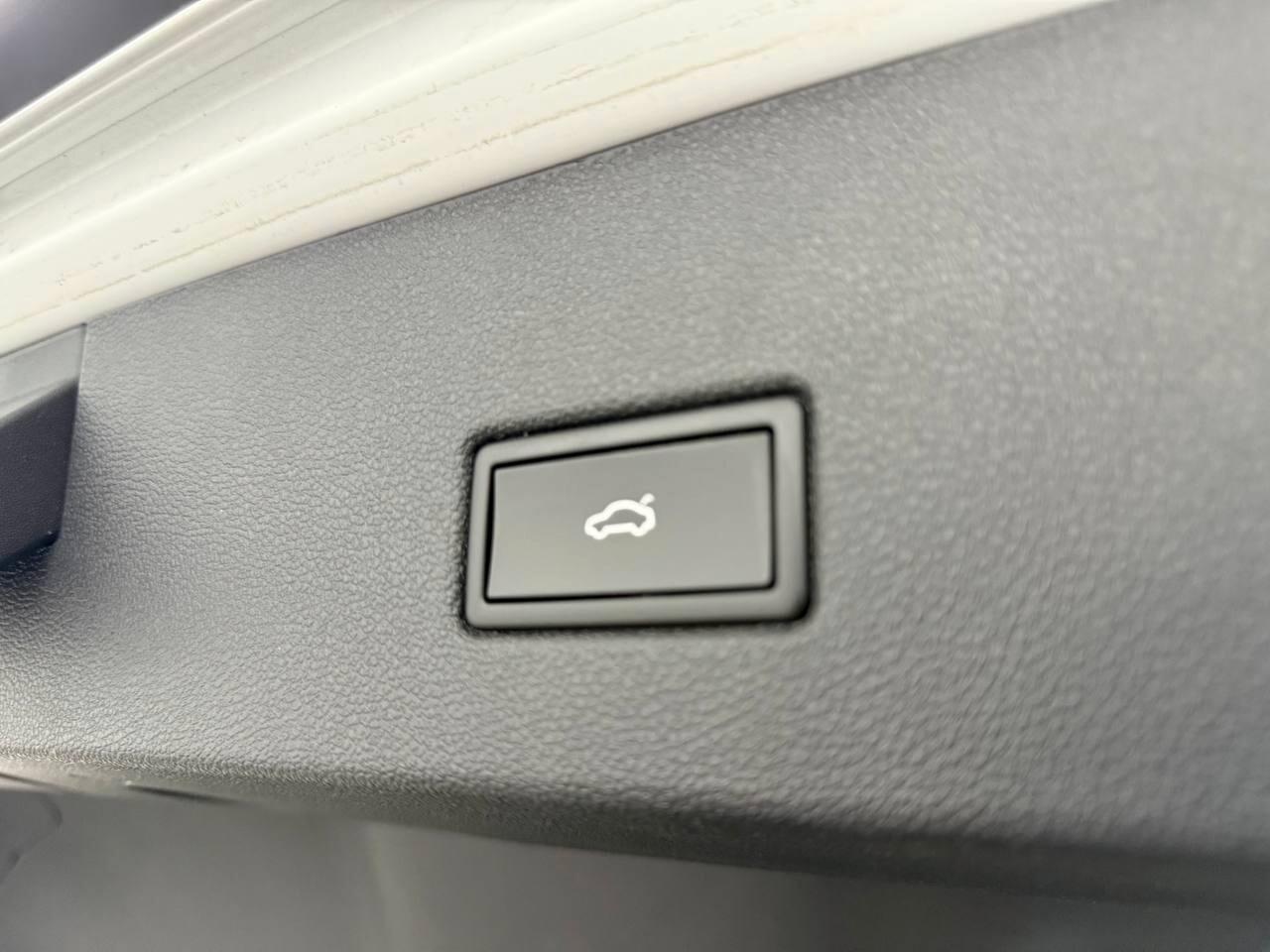 Volkswagen T-Roc 2.0 TDI SCR 150 CV DSG R-Line