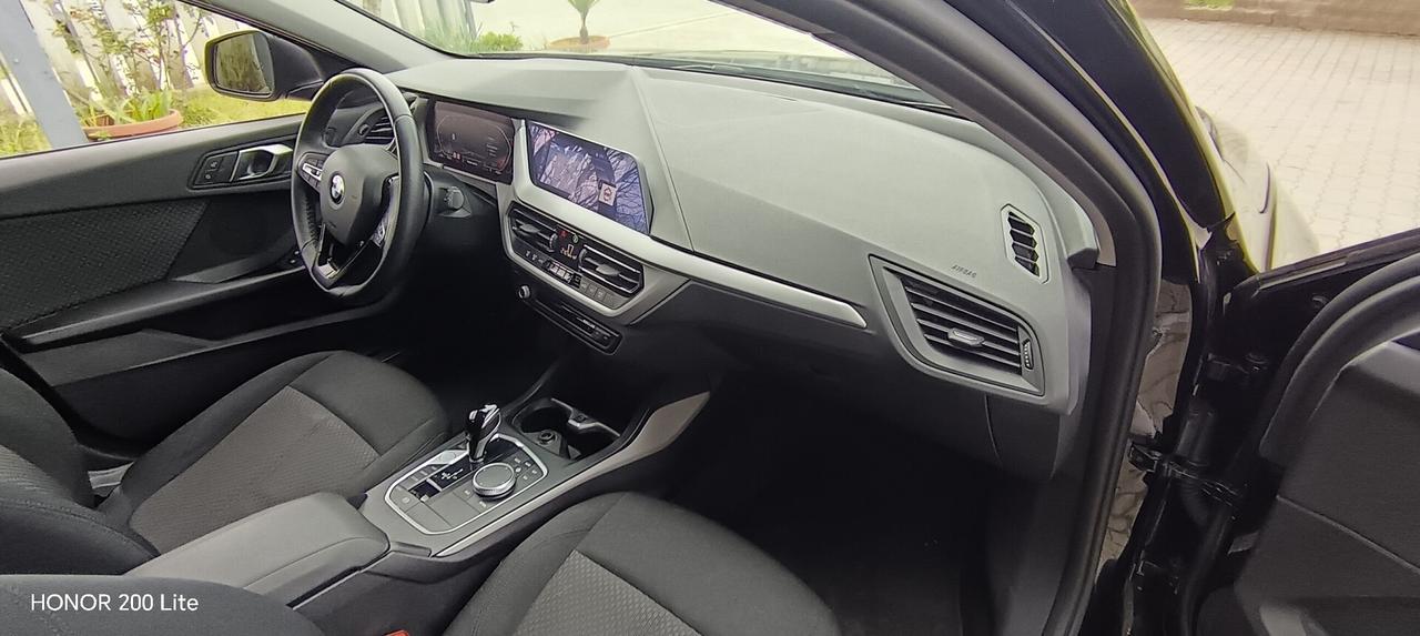BMW 116 d Business Advantage auto ProMMO
