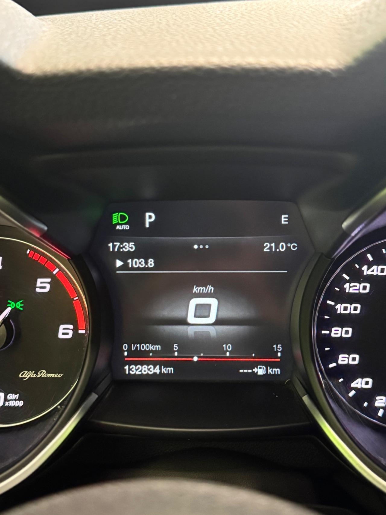 Alfa Romeo Stelvio 2.2 Turbodiesel 190 CV AT8 RWD Executive