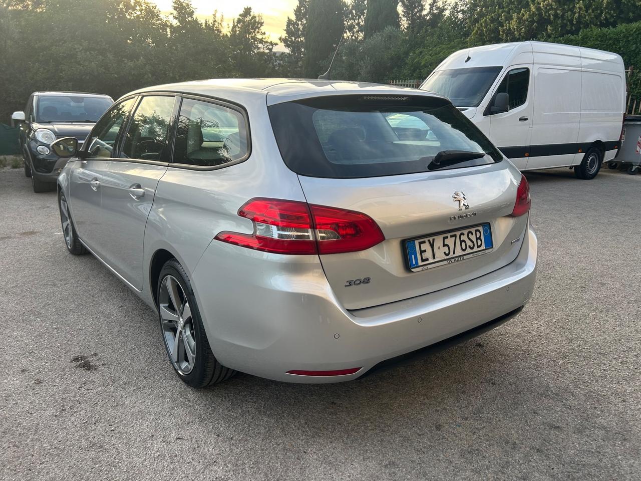 Peugeot 308 BlueHDi 120 S&S SW Euro6