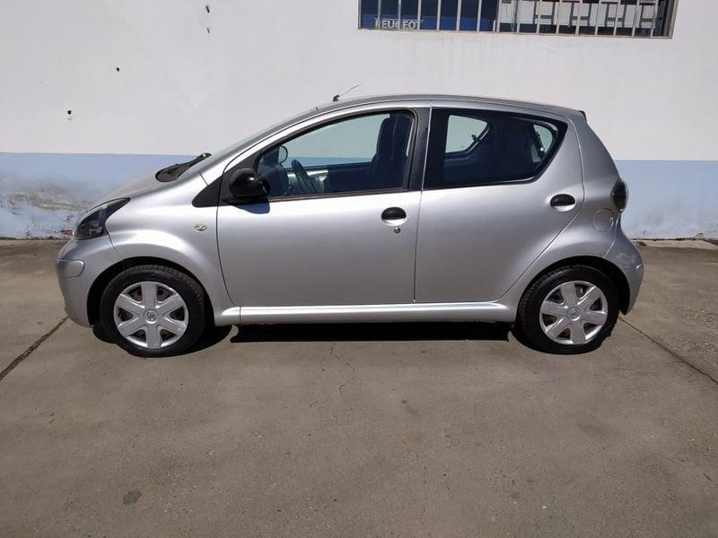Toyota Aygo Aygo 5p 1.0 Now Connect