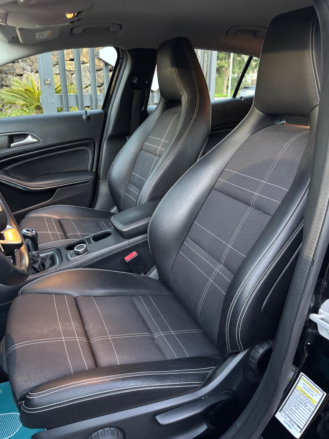 Mercedes-benz GLA 200 d Sport 2016