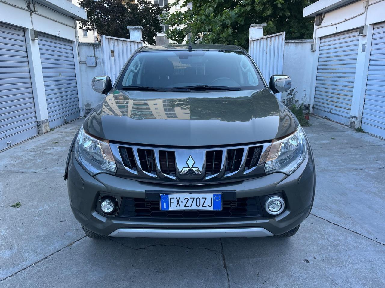 Mitsubishi L200 2.4 DI-D/154CV Double Cab Intense Navi MGN