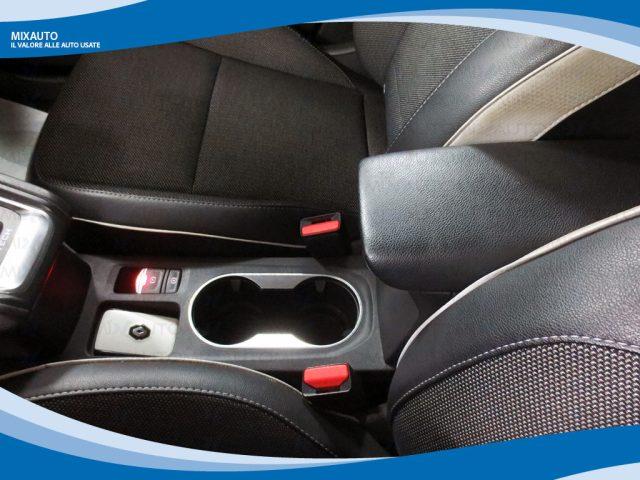 RENAULT Captur 1.6 eTech Hybrid 145cv Intens AUT EU6