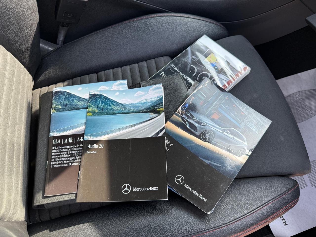 Mercedes-benz A 200d Premium AMG UNICO PROPRIETARIO