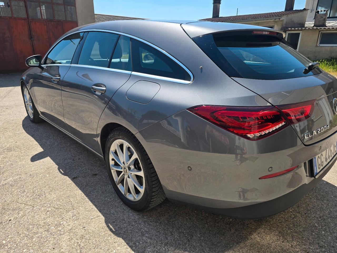 Mercedes-benz CLA 200 d Automatic Shooting Brake Business