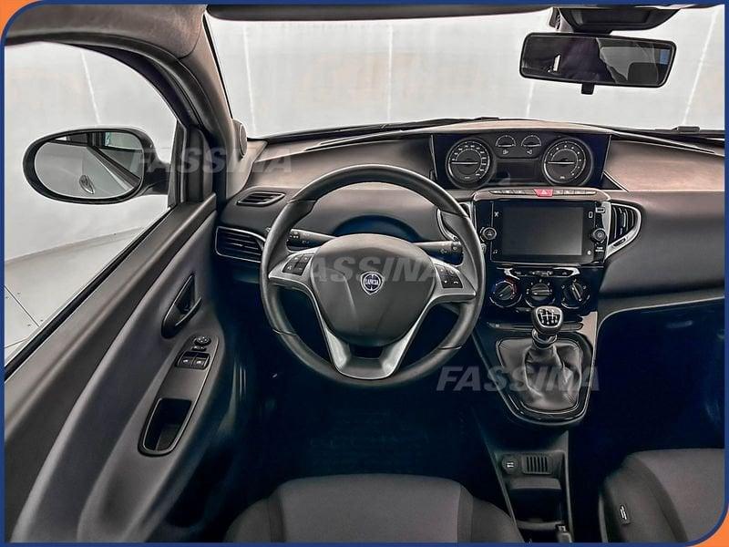 Lancia Ypsilon Ypsilon 1.0 FireFly 5 porte S&S Hybrid Platino