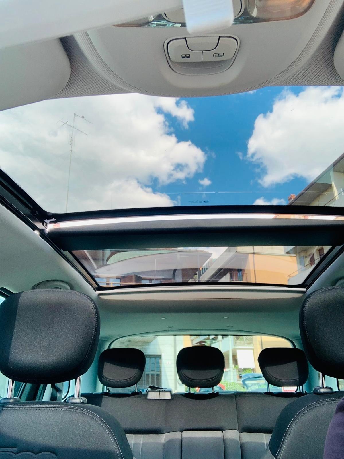 Fiat 500L 0.9 TwinAir Turbo Natural Power Lounge
