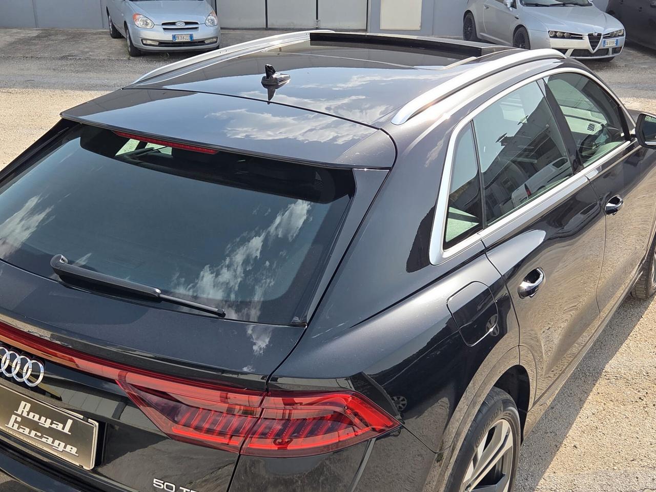 Audi Q8 50 TDI QUATTRO S LINE "FULL OPTIONAL"