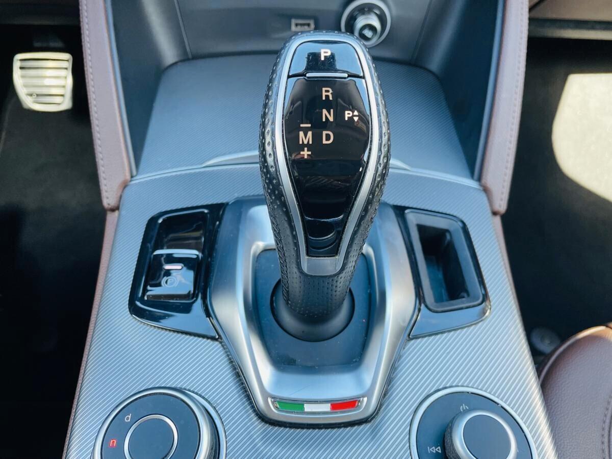 Alfa Romeo Stelvio 2.2 Turbodiesel 190 CV AT8 Sprint