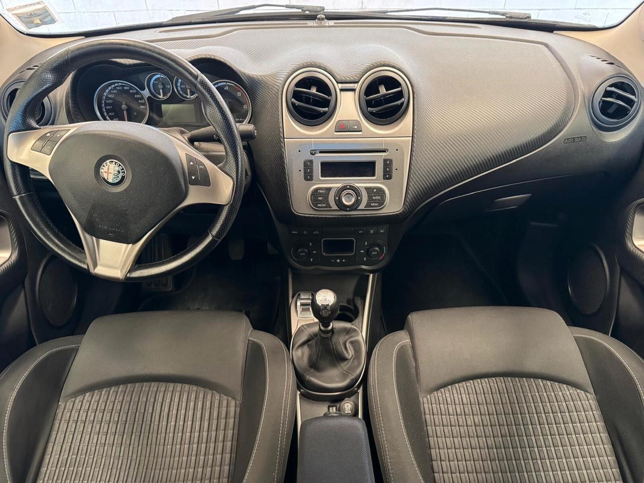 Alfa Romeo MiTo 1.6 JTDm Distinctive Sport Pack