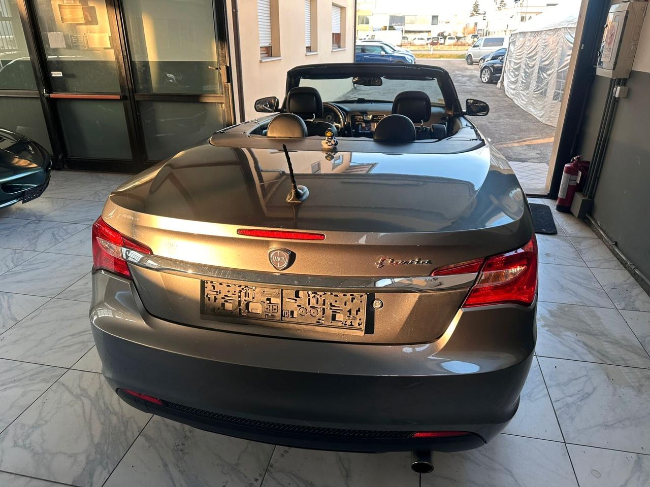 Lancia Flavia 2.4 Cabrio - Permute