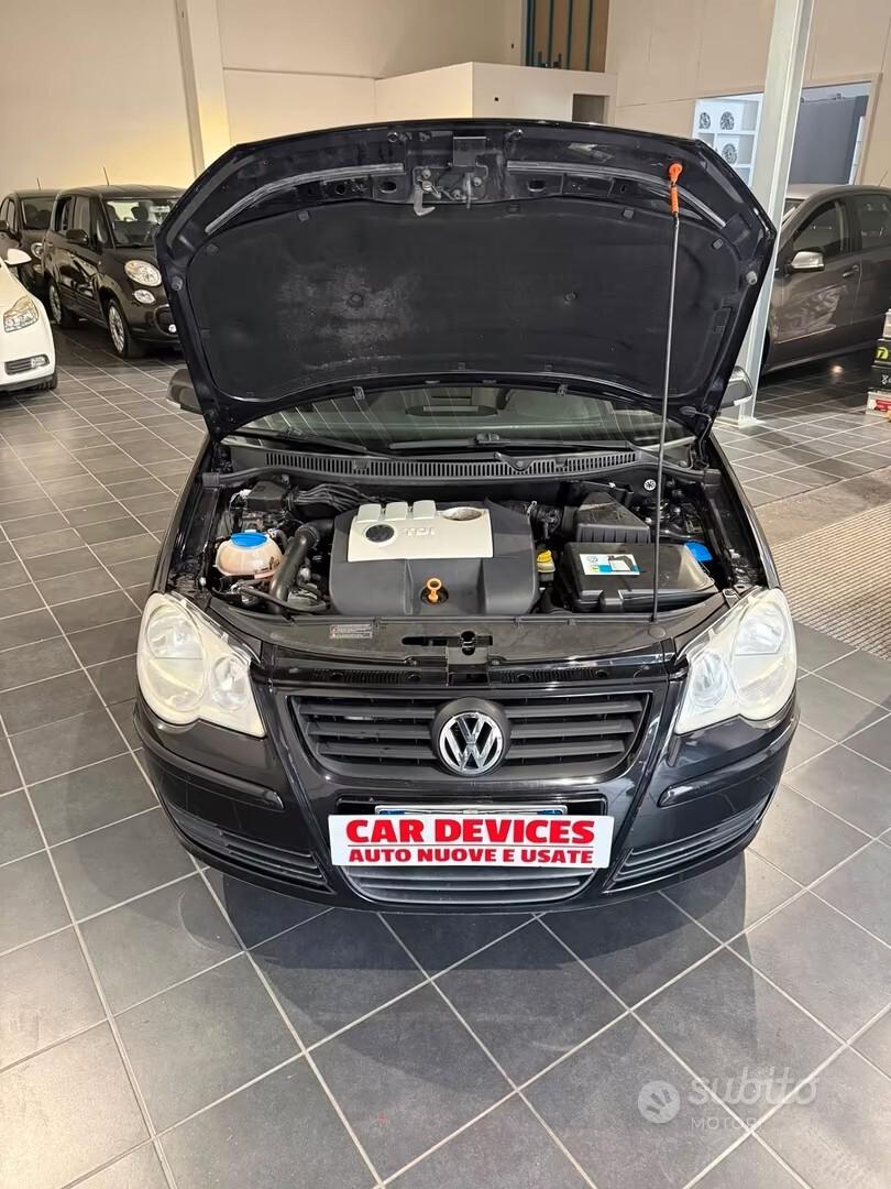 Volkswagen Polo 1.4 TURBO DISEL - NEOPATENTATI
