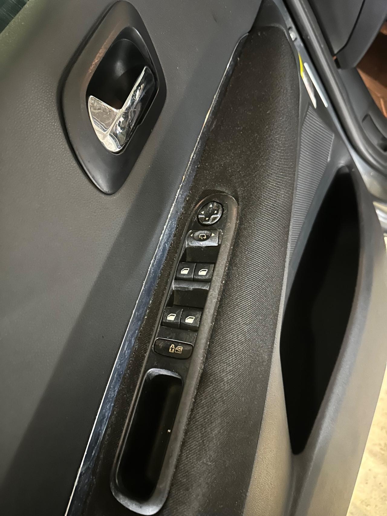 Peugeot 3008 2.0 HDi 163CV aut. Tecno