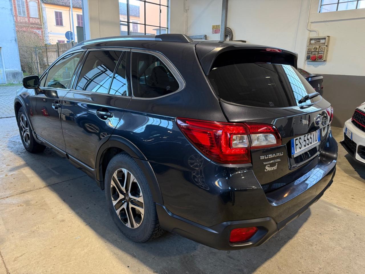 Subaru OUTBACK 2.5i Lineartronic Premium GPL DOPPIE GOMME