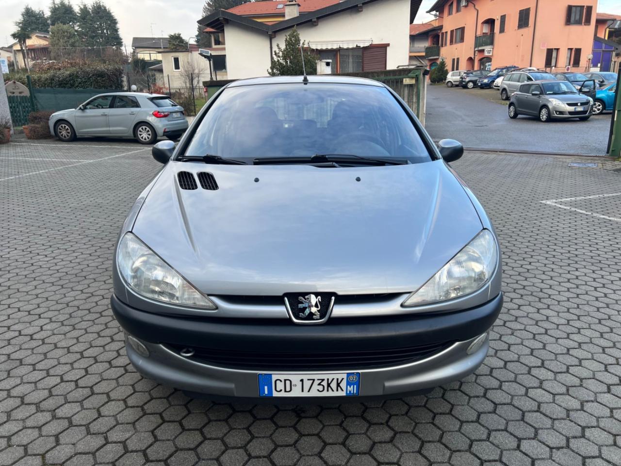 Peugeot 206 1.4 5p. XR*73000KM*NEOPATENTATI