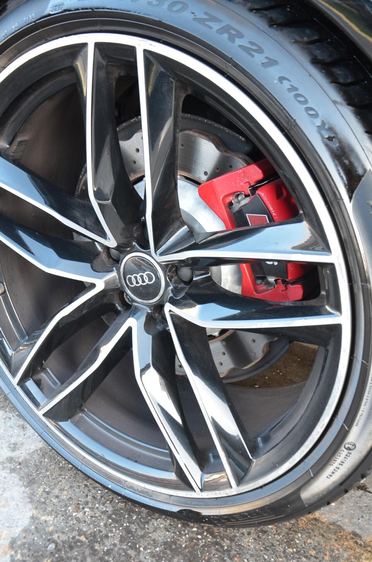 Audi RS 6 Avant 4.0 TFSI quattro tiptronic