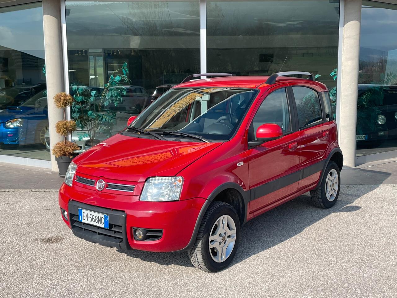Fiat Panda 4x4 1.3 MJT 16V DPF Climbing