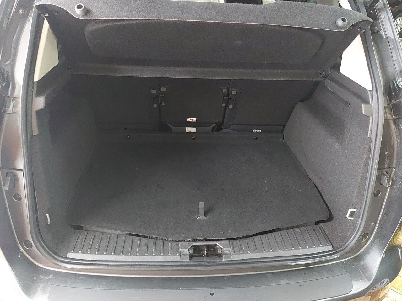 Ford C-Max 1.6 120CV GPL Titanium 2017