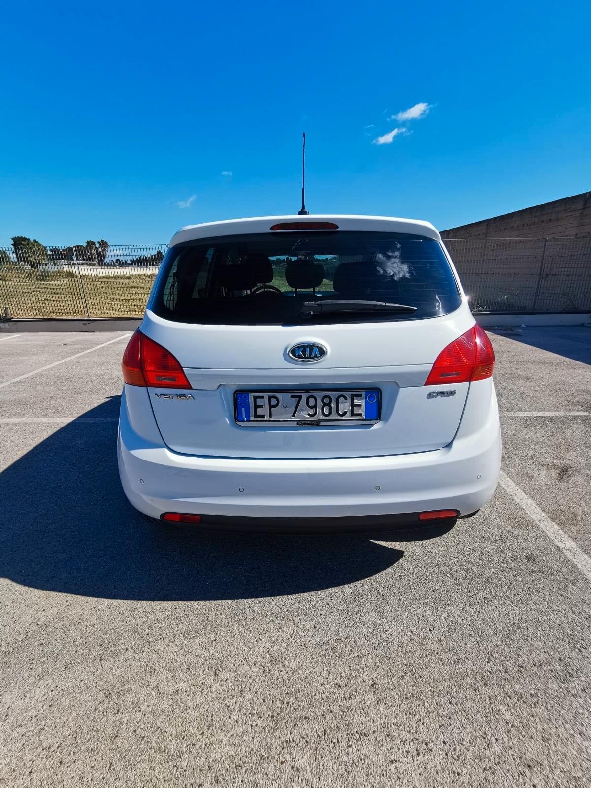 Kia Venga 1.4 CRDi 90CV Cool - 2013