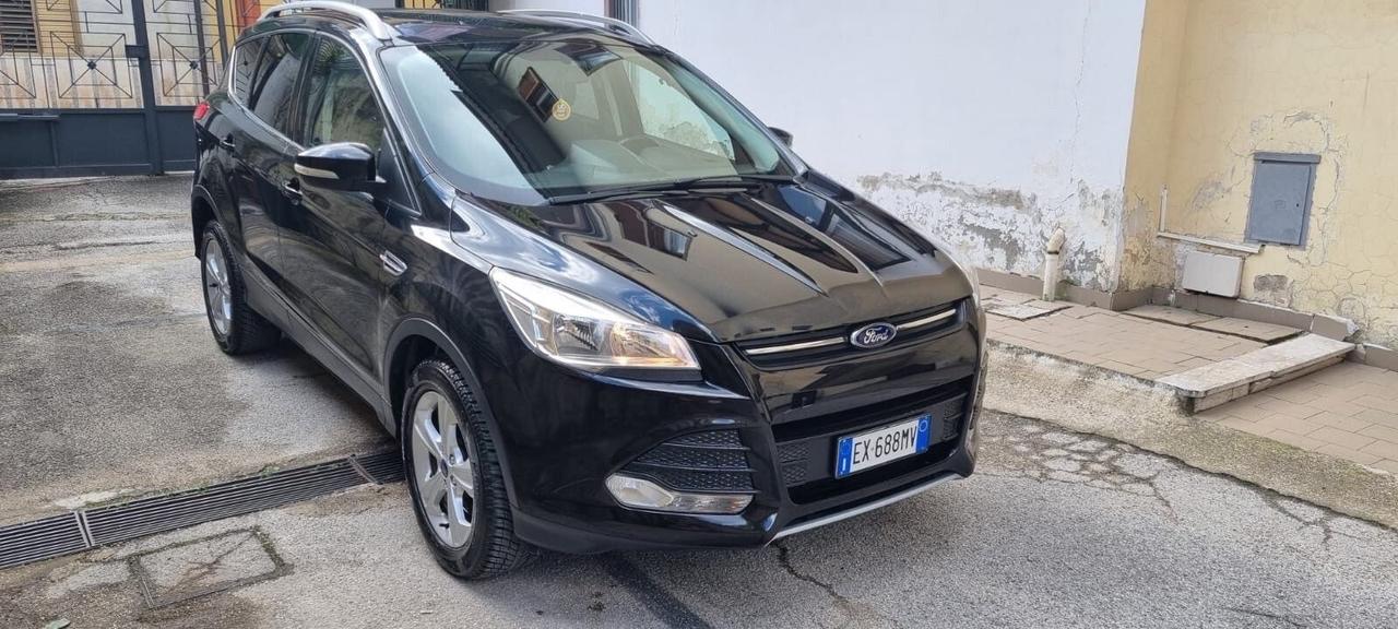 Ford Kuga 2.0 TDCI 115 CV 2WD Titanium