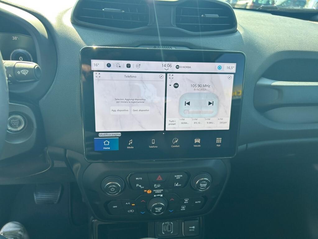 Jeep Renegade 1.5 Turbo T4 MHEV Summit