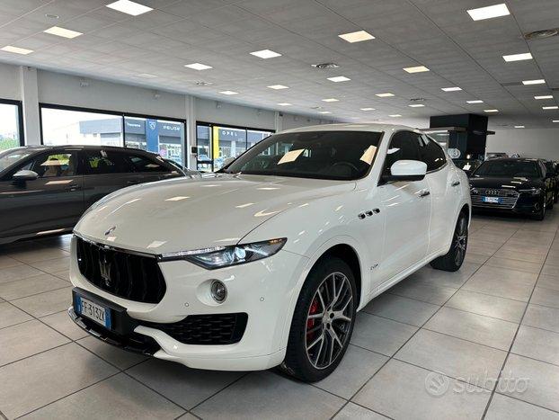 Maserati Levante V6 430 CV AWD S