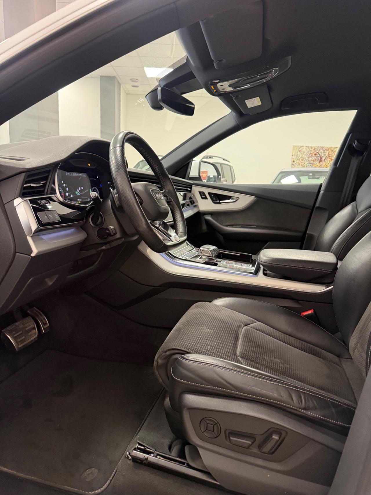Audi Q8 50 TDI 286 CV quattro tiptronic Sport