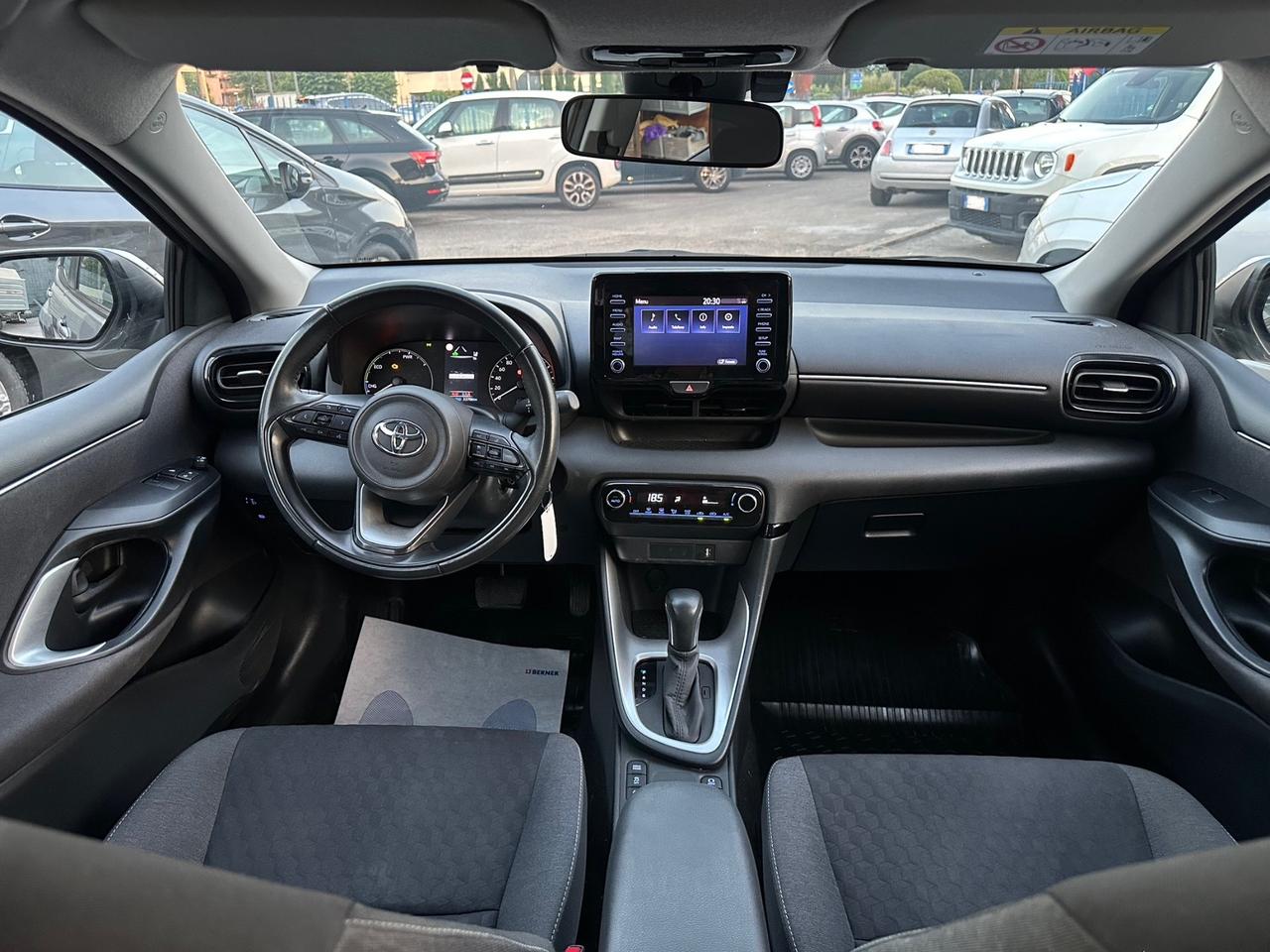 Toyota Yaris 1.5 Hybrid Automatica Garanzia 15 Anni ufficiale toyota