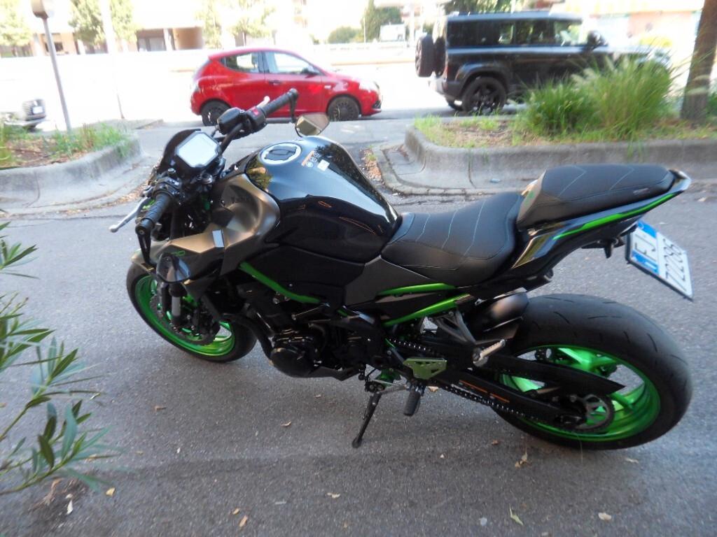 Kawasaki Z 900 ZR F