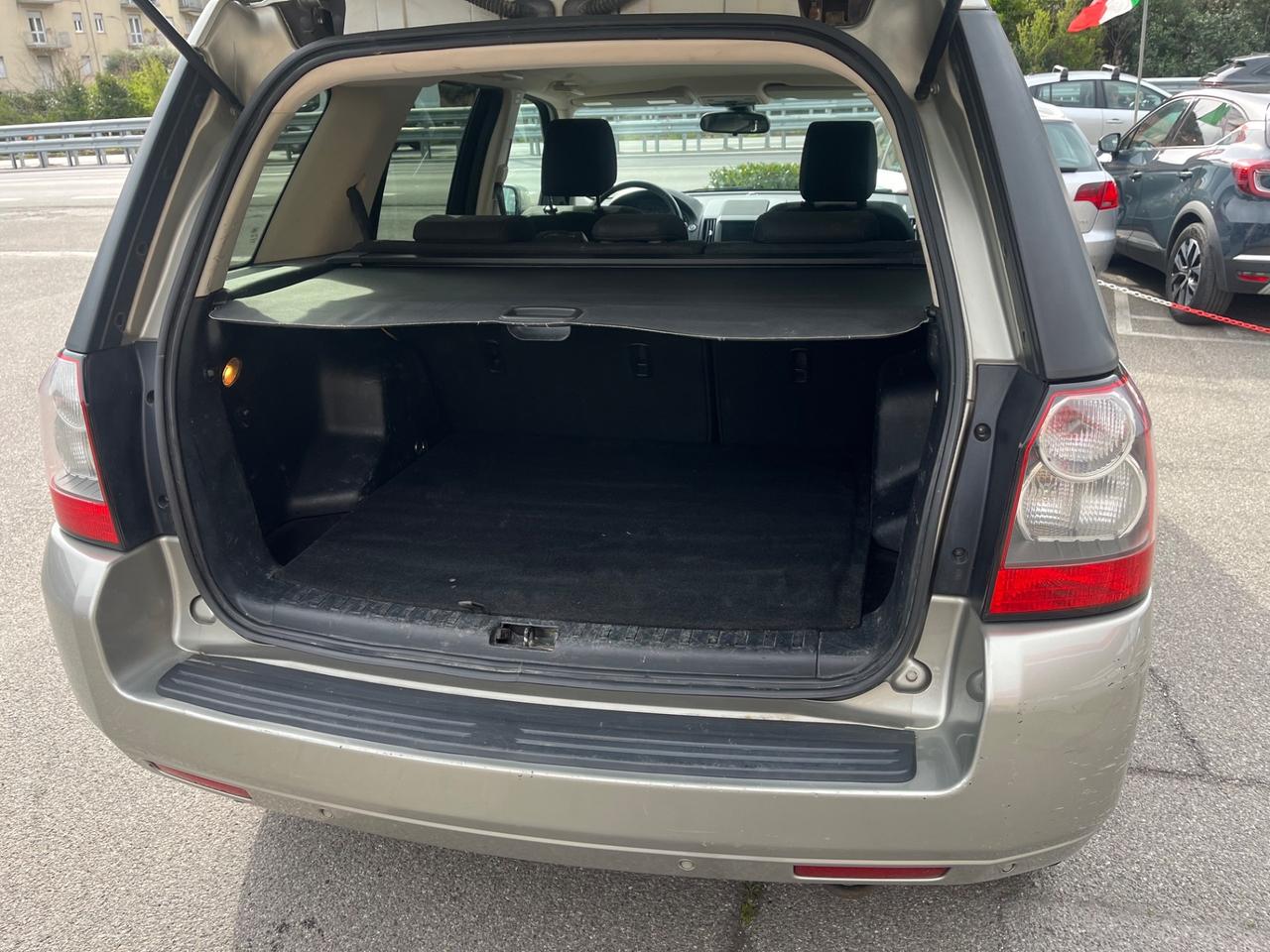 LAND ROVER - FREELANDER 2