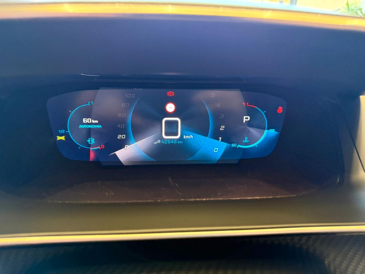 Peugeot 2008 PureTech 155 S&S EAT8 GT